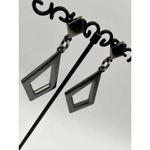 Geometric Drop Steel Gray Metal Earrings! - Picture 4 of 8